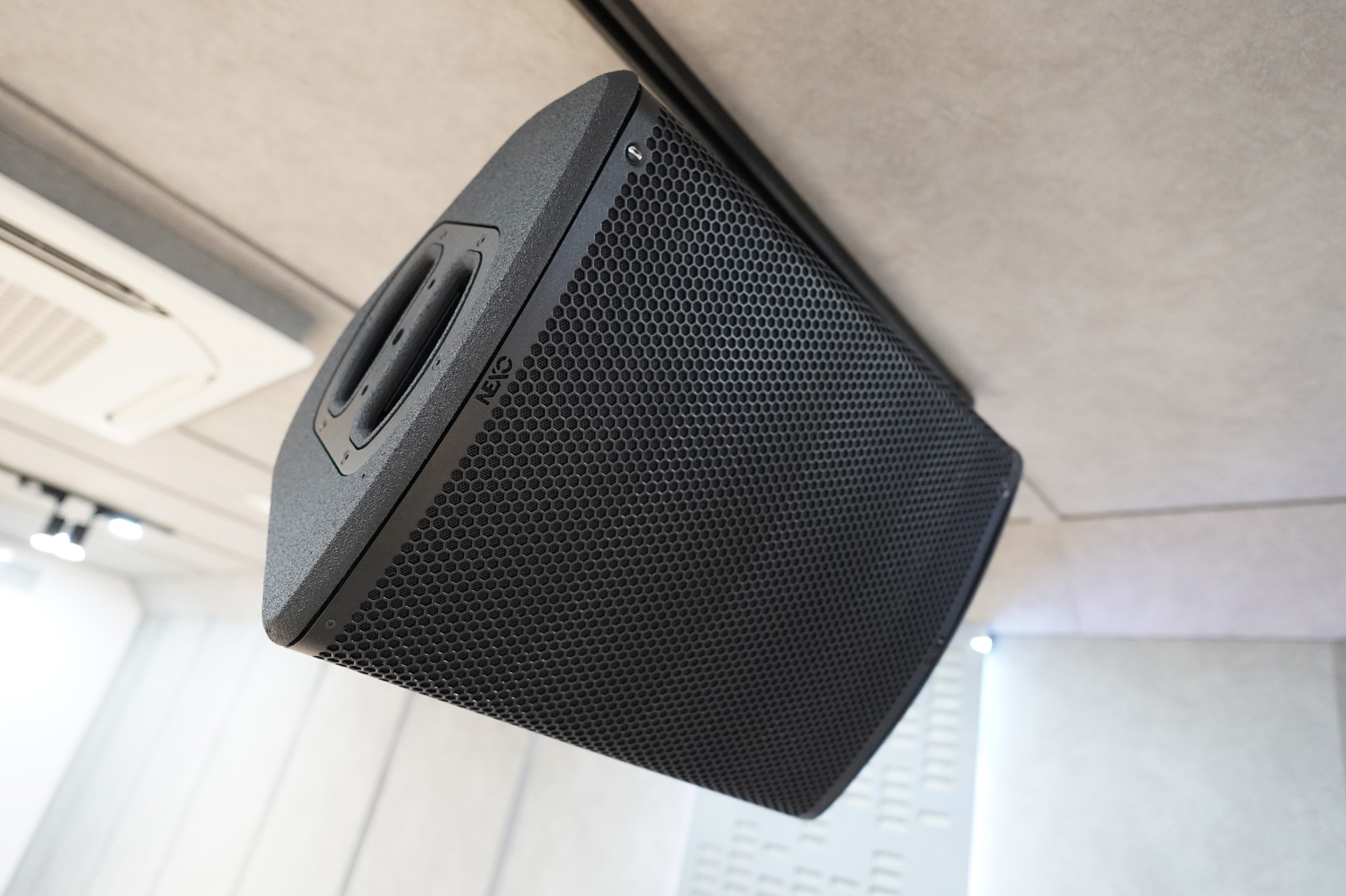 Lắp đặt hệ thống loa Nexo P10 tại Sài Gòn