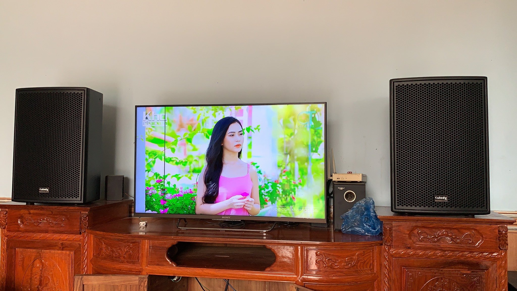 Thi công dàn loa karaoke kuledy tại Bắc Giang