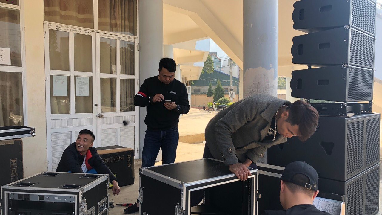Bàn giao hệ thống loa Line array 4 Acoustic sự kiện tại Sơn La