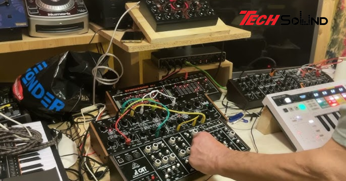 Tìm hiểu Ambient Techno và không gian âm thanh phi truyền thống