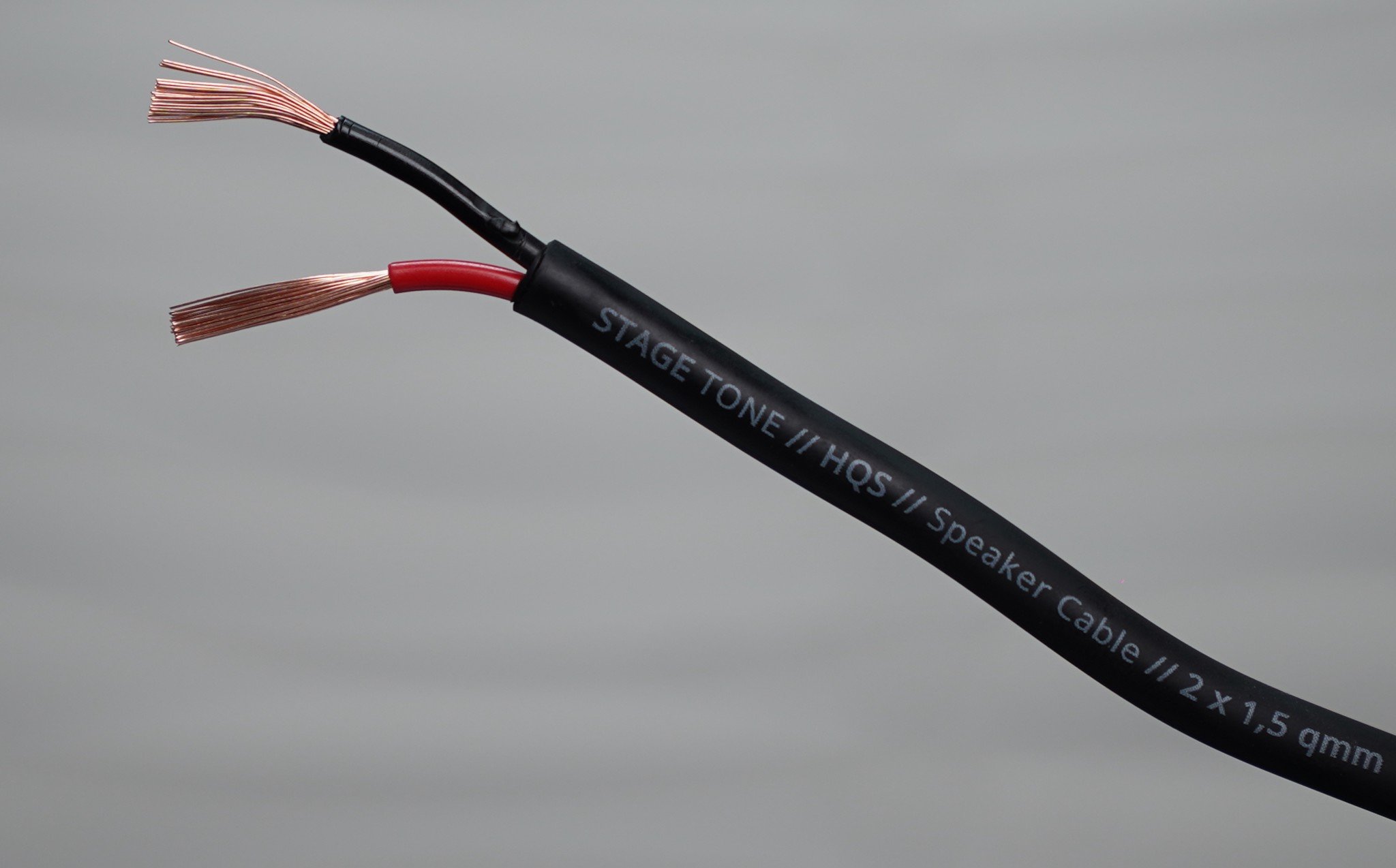 Dây loa Stagetone STG-SC215 (Germany)