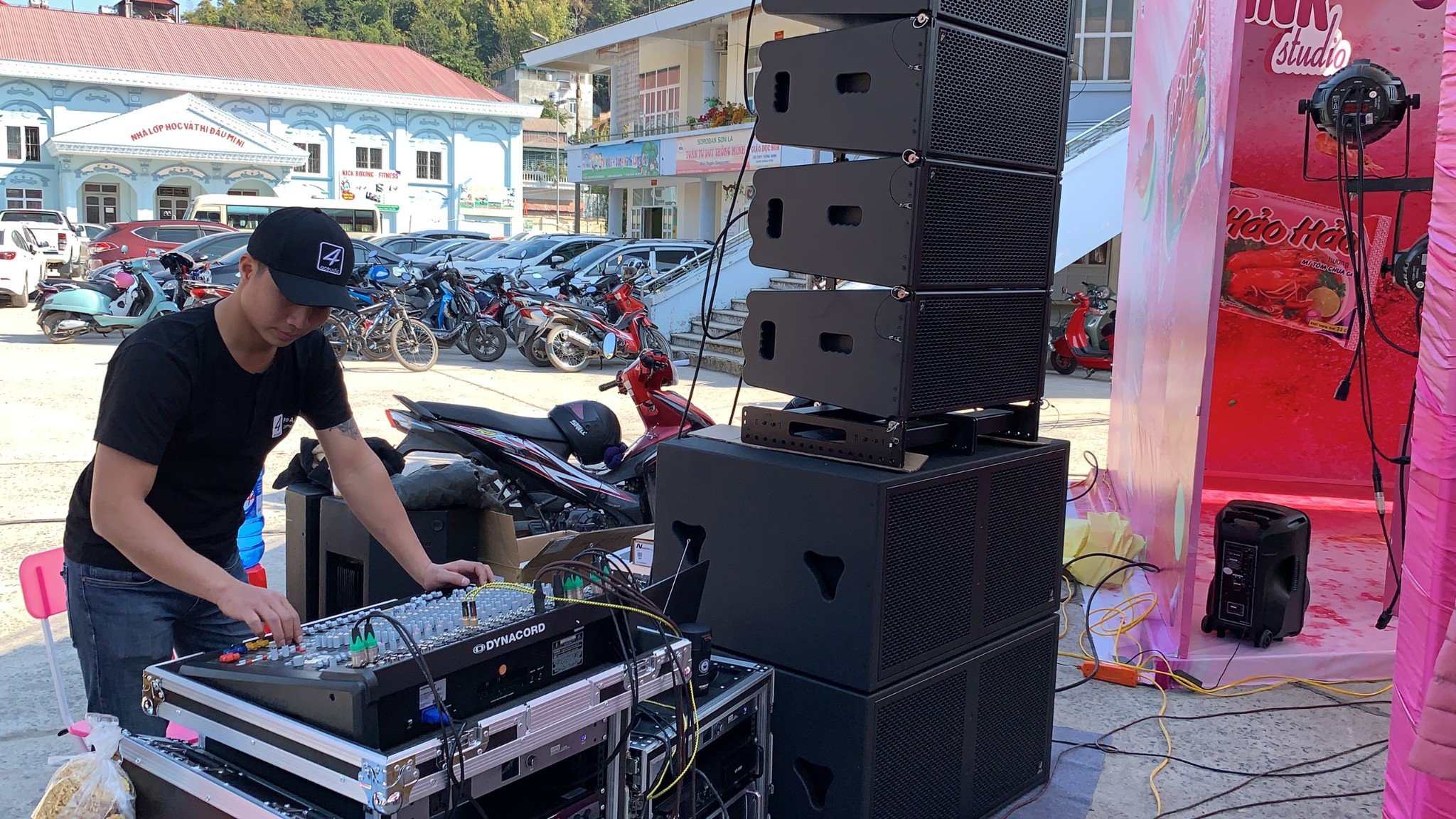 Bàn giao hệ thống loa Line array 4 Acoustic sự kiện tại Sơn La