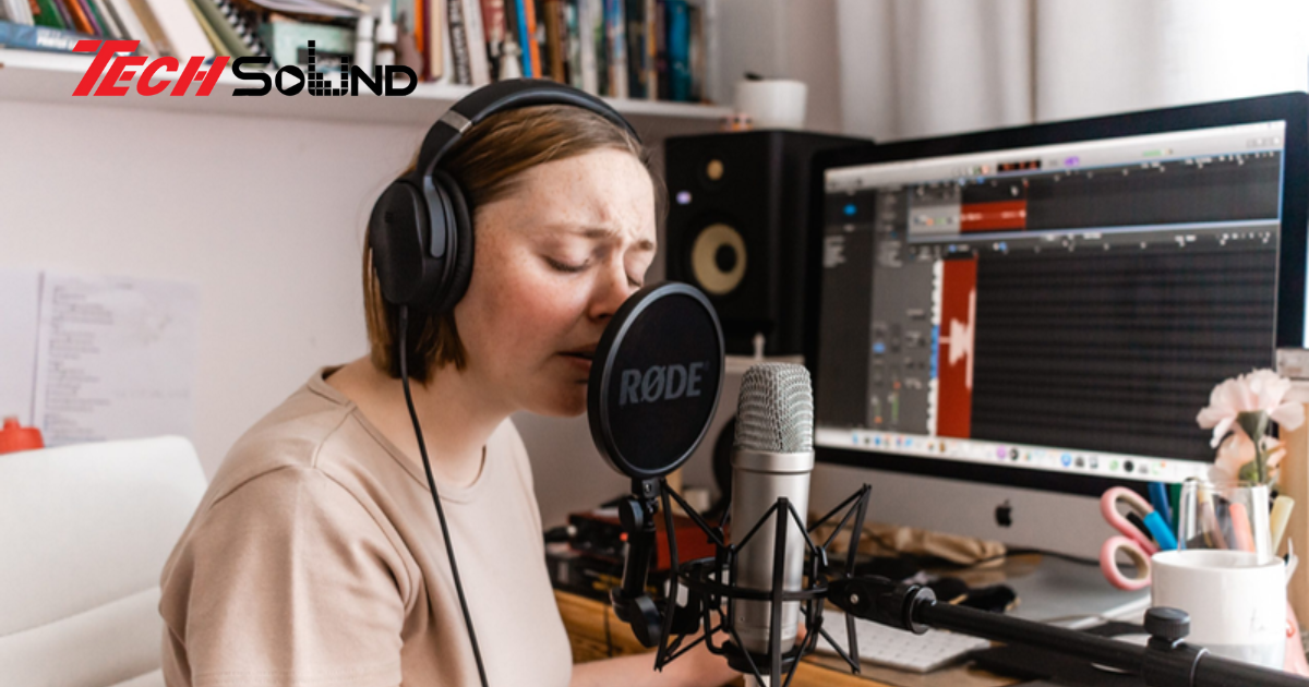 Khi Phòng Ngủ Biến Thành Phòng Thu: Người Trẻ Và Sự Trỗi Dậy Của DIY Sound