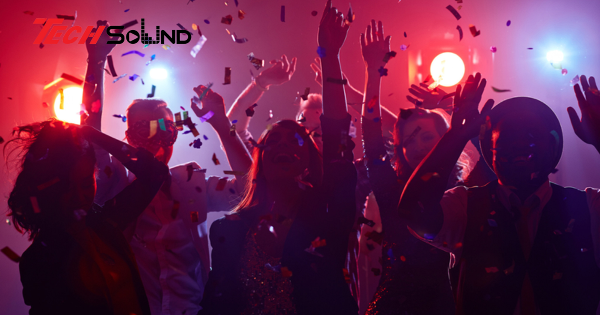 Từ đình làng đến rave party: Cuộc dịch chuyển không gian âm nhạc Việt