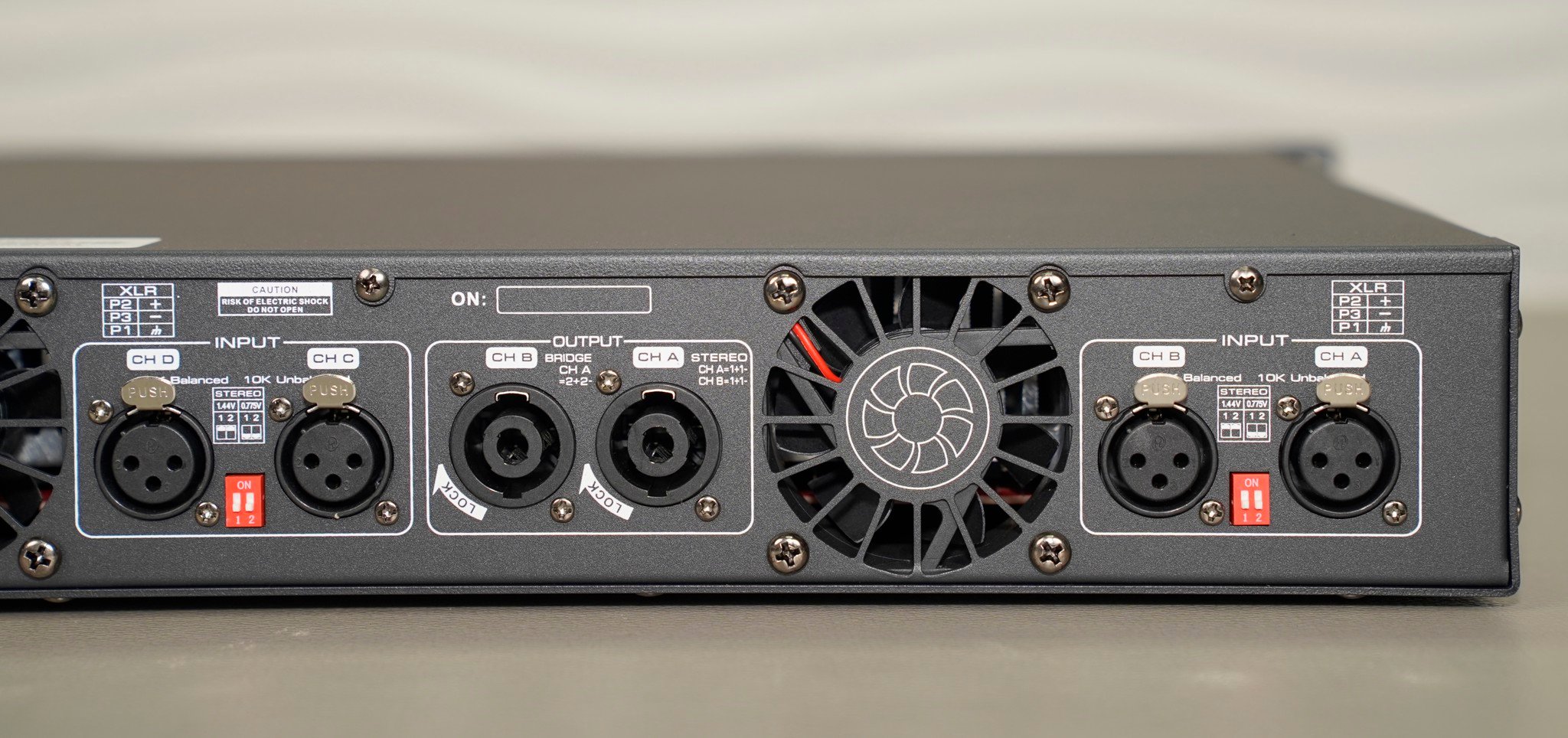 Cục đẩy 4 kênh ClassD Techsound SX4120 7 Cục đẩy 4 kênh ClassD Techsound SX4120