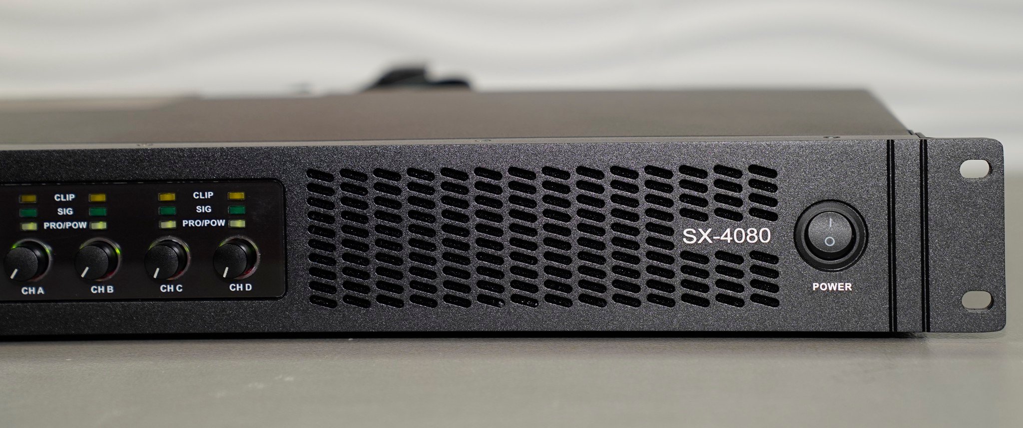 Cục đẩy 4 kênh ClassD Techsound SX4080