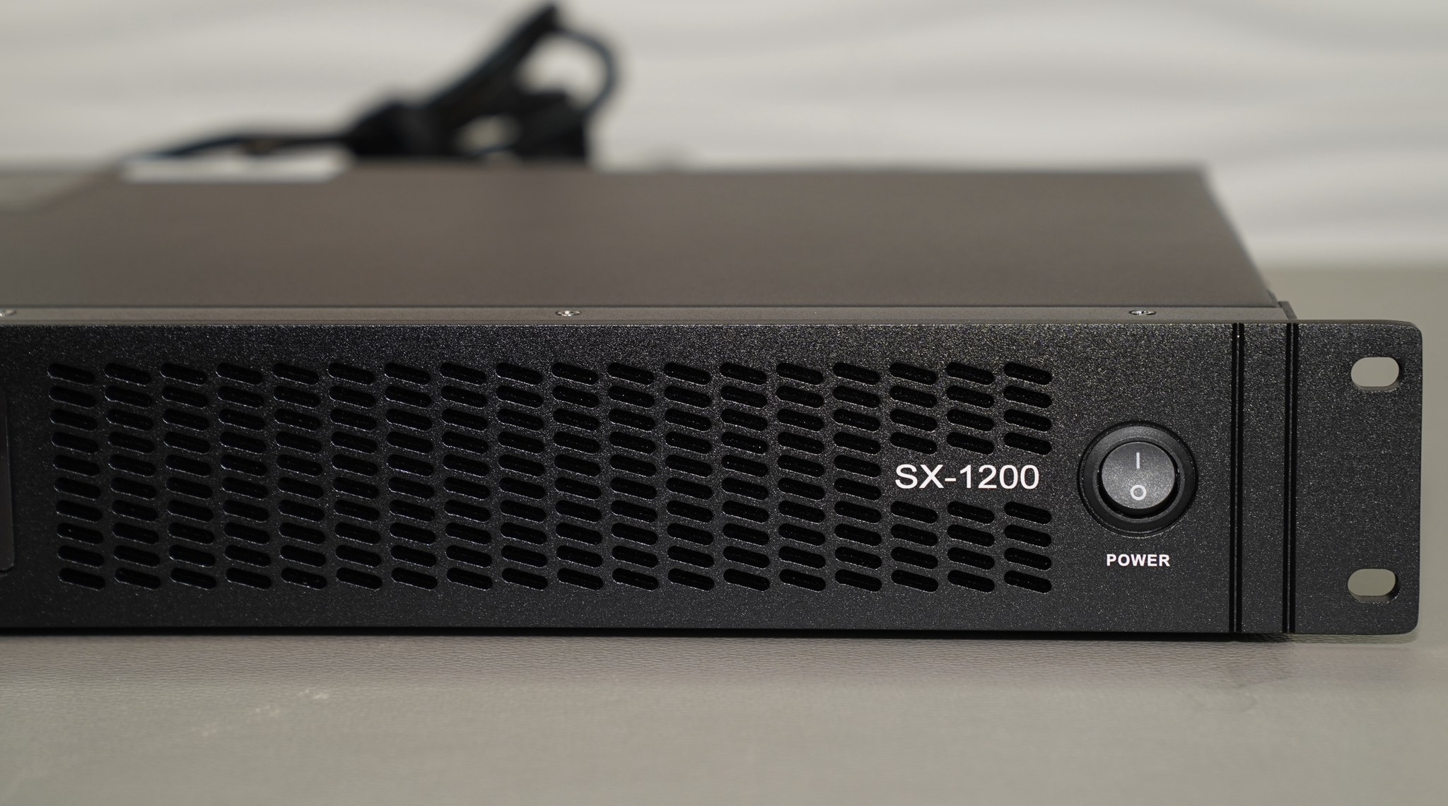 Cục đẩy 2 kênh ClassD Techsound SX1200