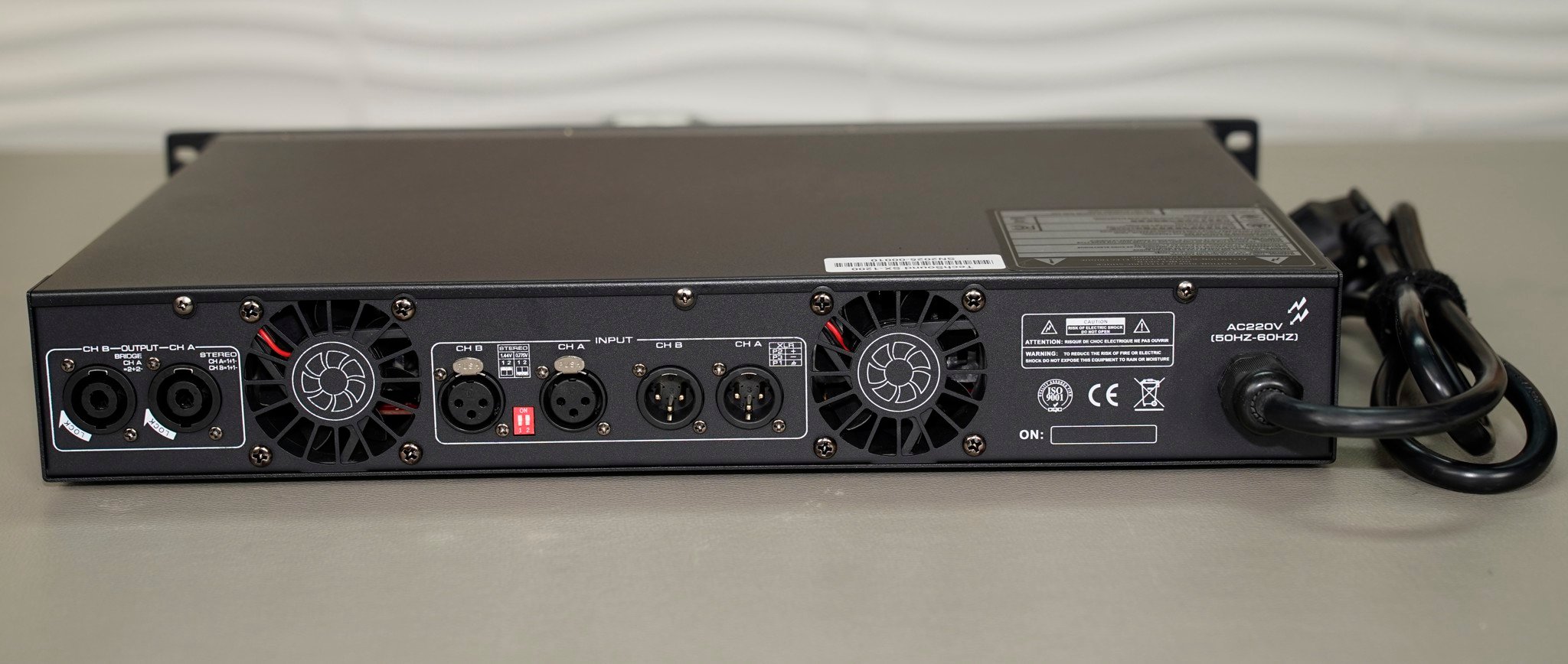 Cục đẩy 2 kênh ClassD Techsound SX1200