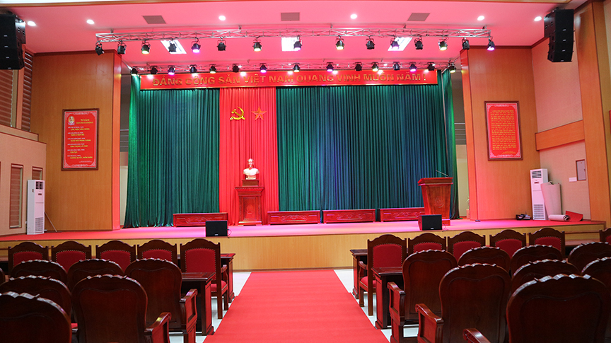am thanh hoi truong 3