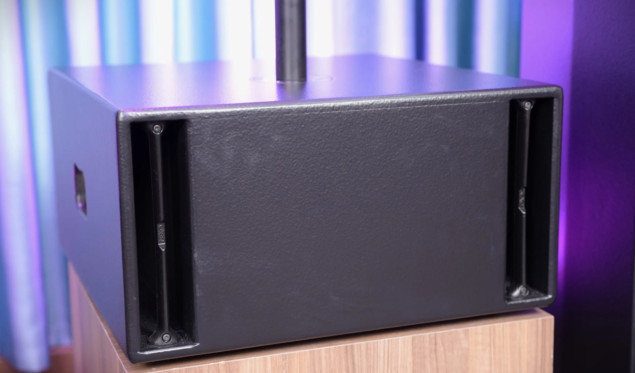 cach su dung loa sub 1