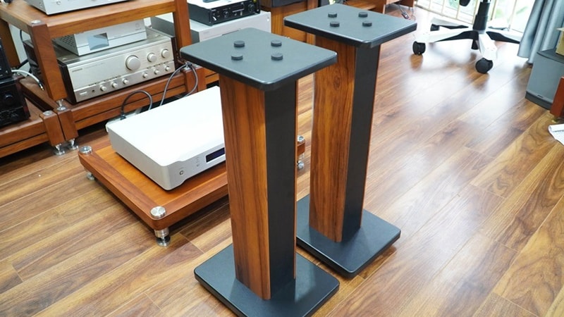 [GIẢI ĐÁP] CÓ NÊN MUA CHÂN LOA CŨ KHÔNG?