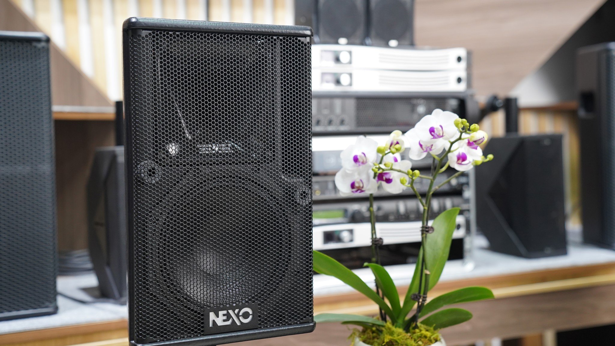 Nexo PS8