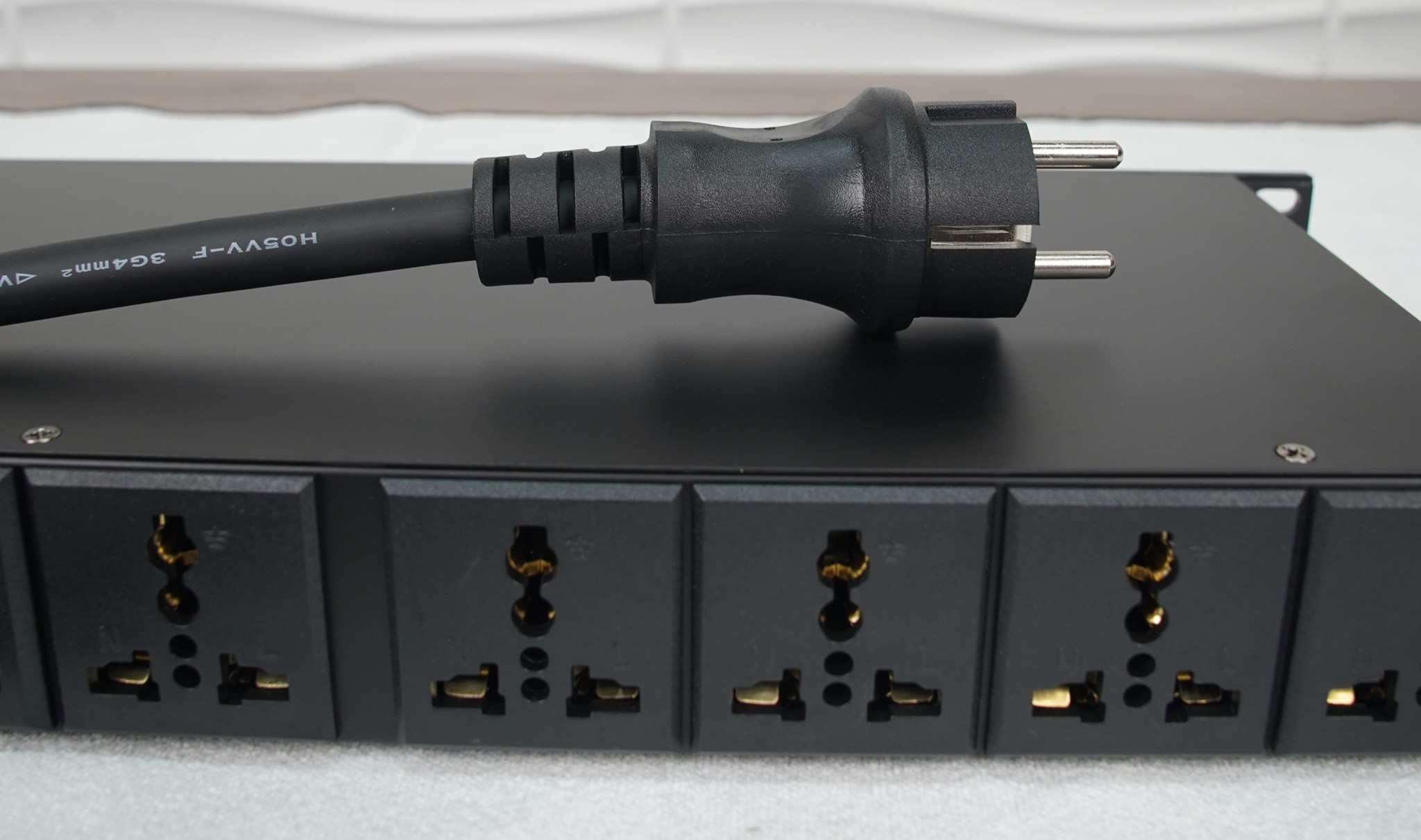 Quản lý nguồn Techsound SPS 801