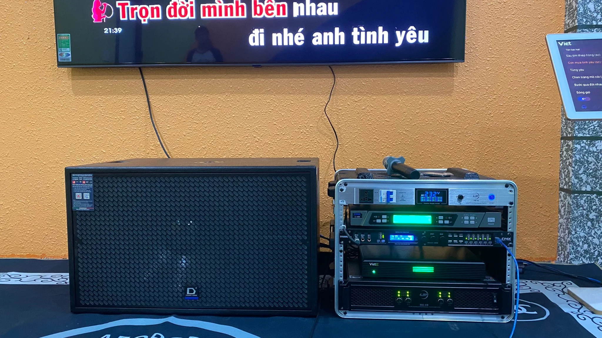 hinh anh cach ket noi hai hoac nhieu loa sieu tram vao dan karaoke so 2