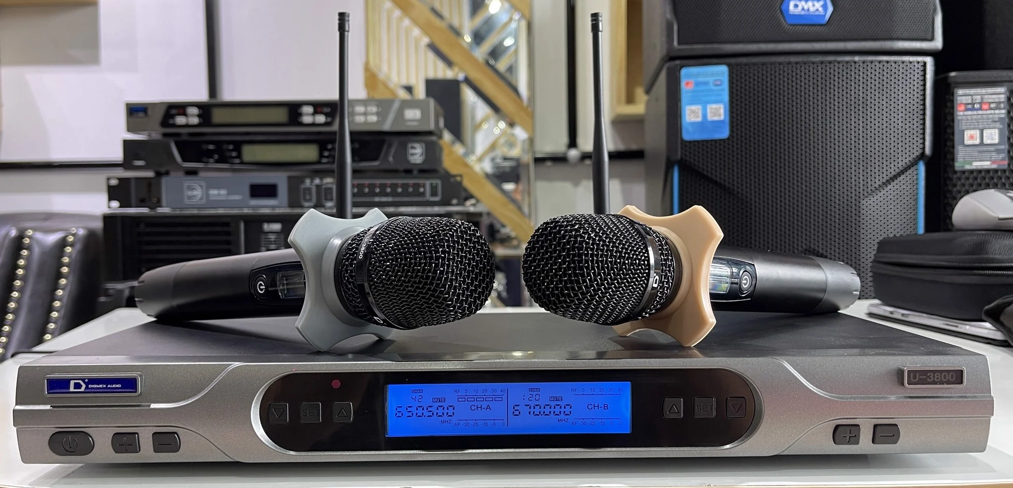 loi micro khong day 1