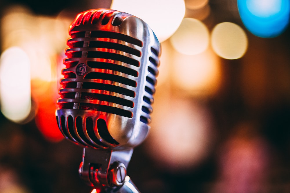 [TÌM HIỂU] MICROPHONE LÀ GÌ? CHÚNG CÓ NHỮNG THÔNG SỐ NÀO?