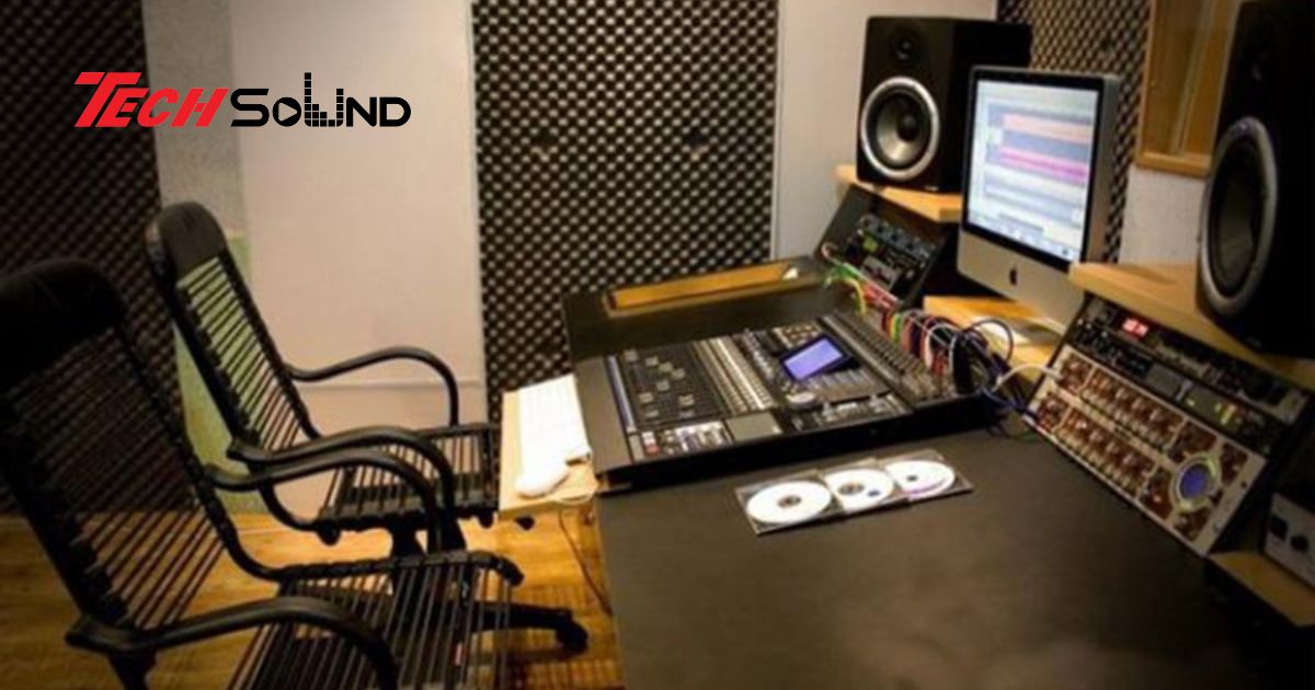 Mixer kỹ thuật số với analog: Nên chọn loại nào cho phòng thu của bạn?