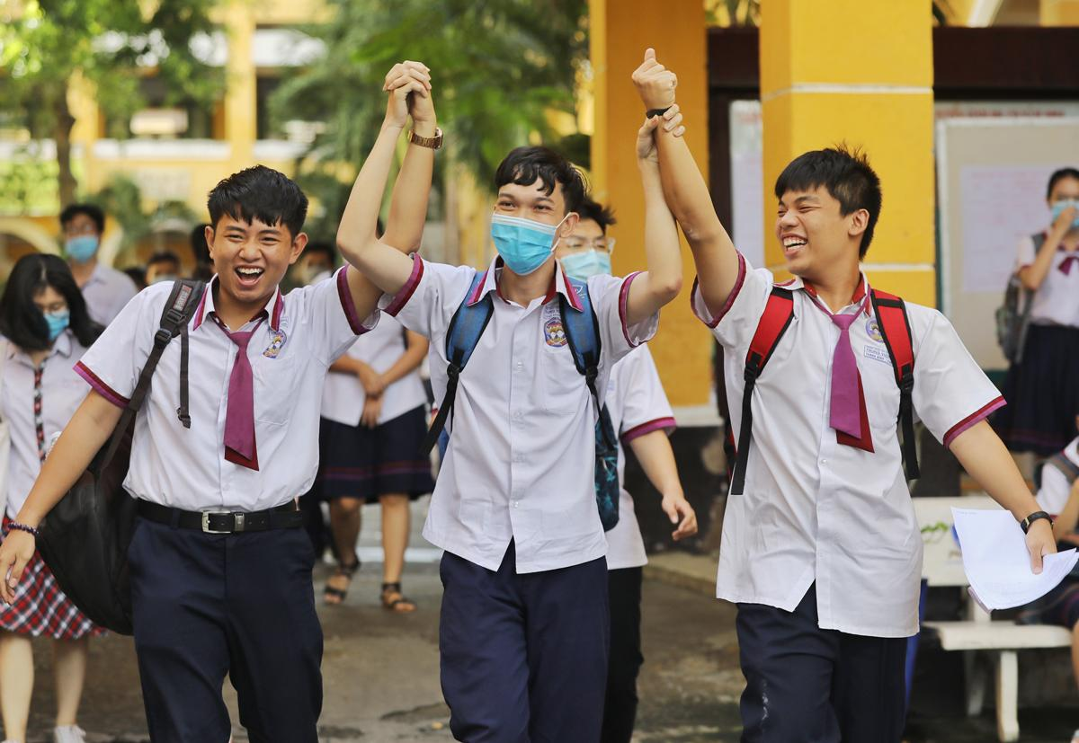 HƠN 100 TRƯỜNG ĐẠI HỌC CÔNG BỐ MỨC QUY ĐỔI ĐIỂM IELTS