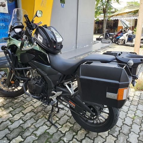 Có nên gắn thùng cho xe máy, xe tay ga, xe mô tô không? Vì sao?