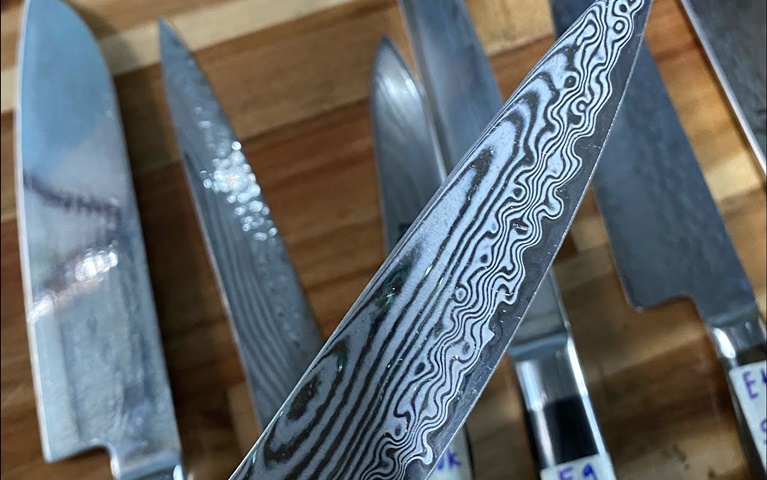 Dao Nhật damascus có gì nổi bật? Quy trình tạo ra dao Nhật thép damascus