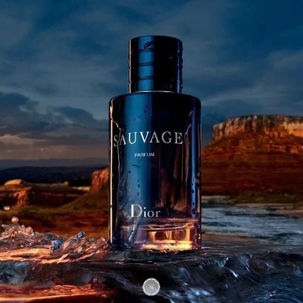 Dior Sauvage có hương thơm nam tính, cuốn hút