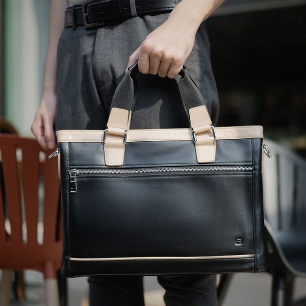 Túi xách nam - quà tặng sinh nhật vô cùng ý nghĩa