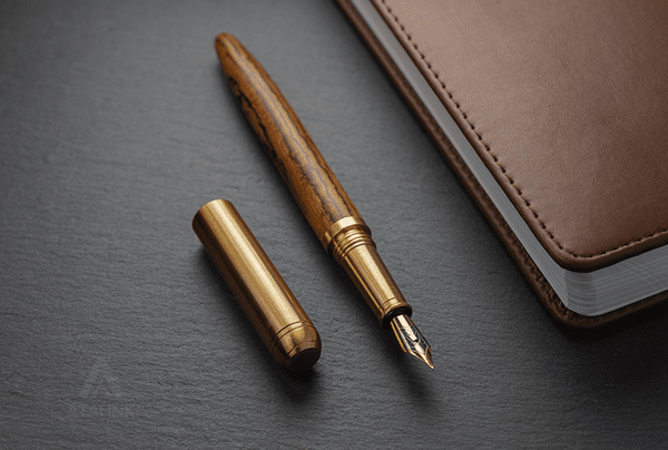 Bút ký cao cấp dành cho sếp nữ - Quà tặng tôn vinh sự tinh tế và mạnh mẽ của người phụ nữ lãnh đạo