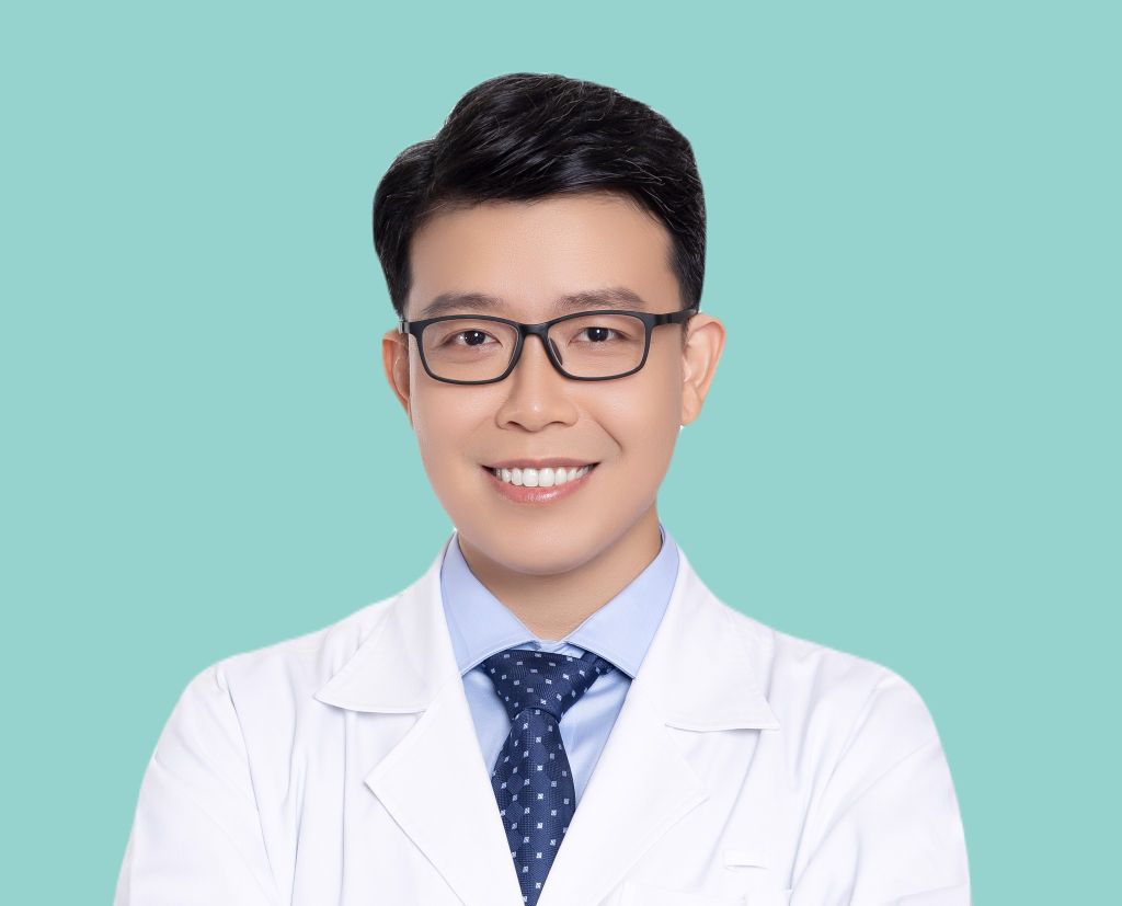 Tiến sĩ - Bác sĩ Trần Đình Minh Huy
