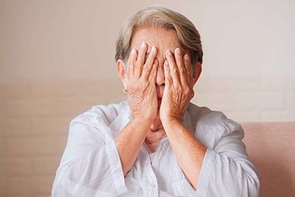 NHỮNG BỆNH LÝ VỀ MẮT THƯỜNG GẶP SAU TUỔI 40