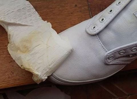 Những tips làm sạch giày trắng cực hiệu quả cho tín đồ sneaker “all white”
