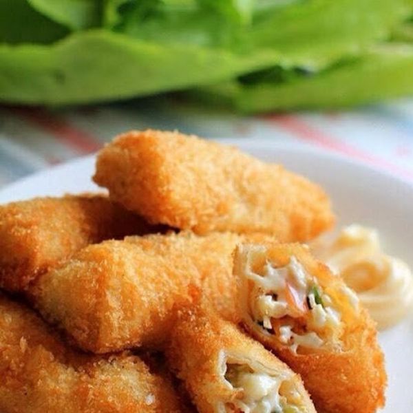 TỰ TAY LÀM NEM CUA BỂ NGON KHÔNG CƯỠNG NỔI