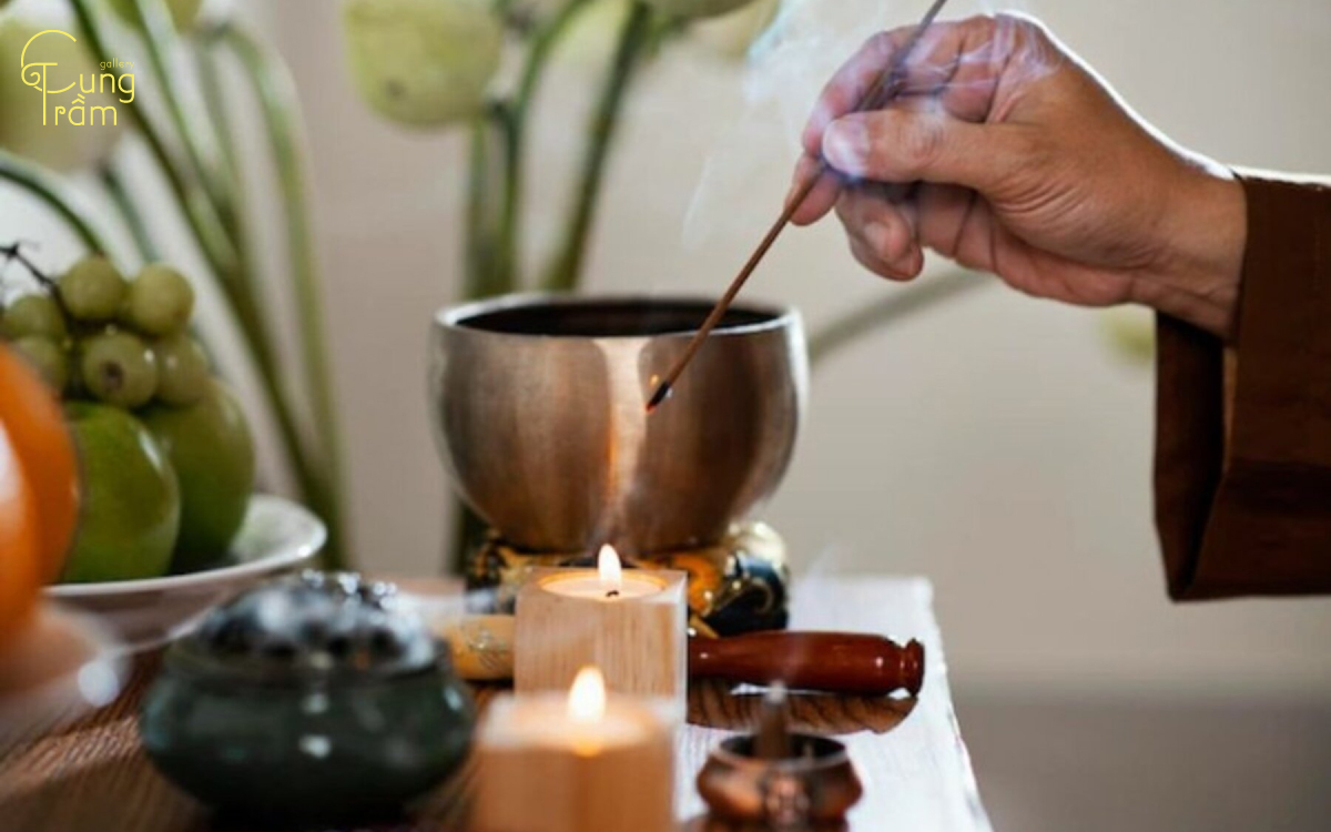 Cách chọn nhang cúng Rằm tháng 7 ý nghĩa cho ngày lễ Vu Lan báo hiếu