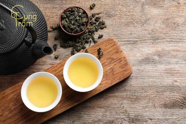 Trà Oolong và Trà Xanh