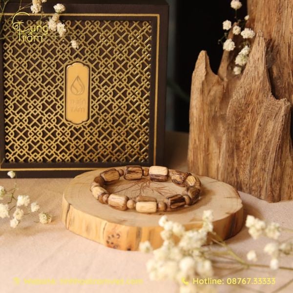 Tại sao nên đặt mua vòng trầm hương Bắc Ninh “online” tại Cung Trầm Gallery