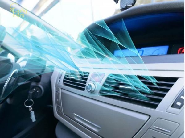 Bí quyết hữu ích ngăn chặn mùi hôi trên xe ô tô