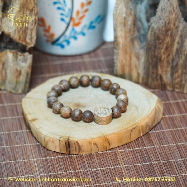 Cách chọn và đeo vòng tay 21 hạt đúng cách