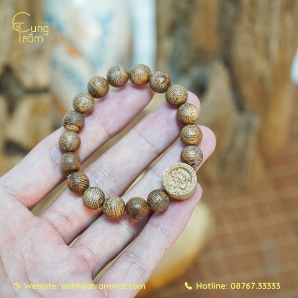 Vòng Trầm Hương khắc Phúc – Lộc – Thọ