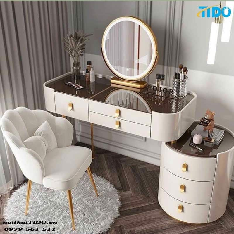 Những Mẫu Bàn Trang Điểm Thông Minh Không Thể Bỏ Qua