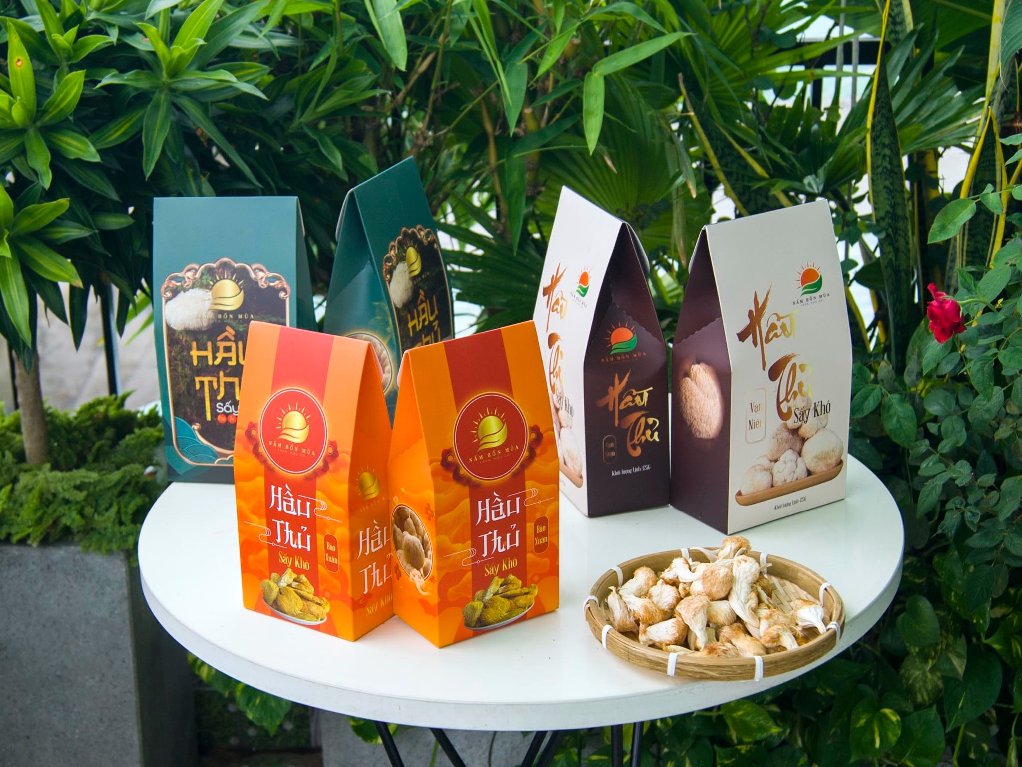 nấm Bốn Mùa là địa chỉ mua, bán nấm Đầu khỉ sấy khô - Bảo Xuân giá rẻ tại TpHCM.