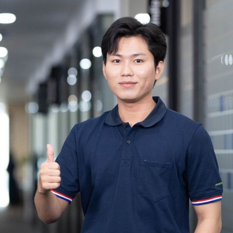Ong Phan Dinh Duy la nhan su tai Lang nam Bon Mua.