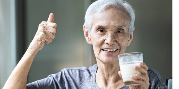 Top 5+ sữa bổ sung canxi cho người già tốt nhất hiện nay