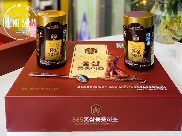 Cao hồng sâm đông trùng hạ thảo 365 hộp 2 lọ * 240g chính hãng Hàn Quốc