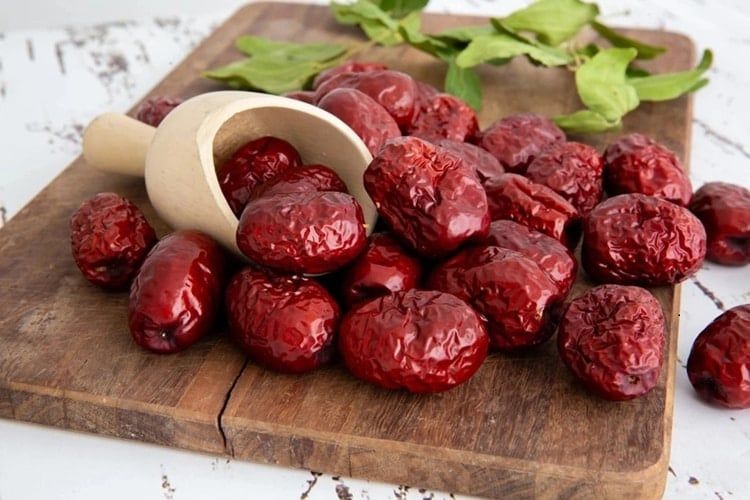 Táo đỏ cung cấp năng lượng giúp giảm mệt mỏi