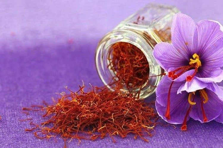 Nhụy Hoa Nghệ Tây