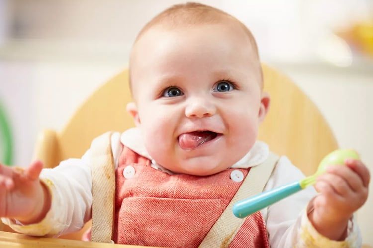 Trẻ em dưới 12 tuổi không nên sử dụng sâm ngâm mật ong