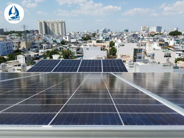 he-thong-dien-nang-luong-mat-troi-hybrid-6kw-luu-tru-10kw