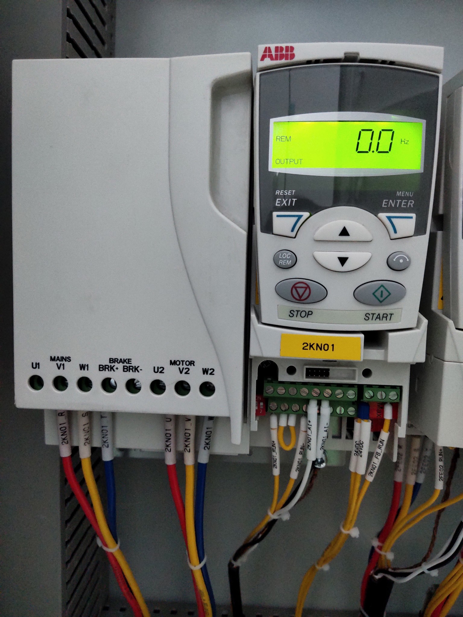 Biến tần ABB từ FDI Care: Giải pháp tiết kiệm năng lượng tối ưu cho công nghiệp