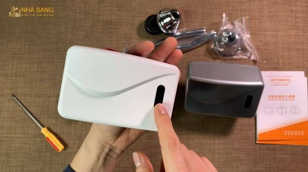 bao duong van xa tieu nam cam ung inax