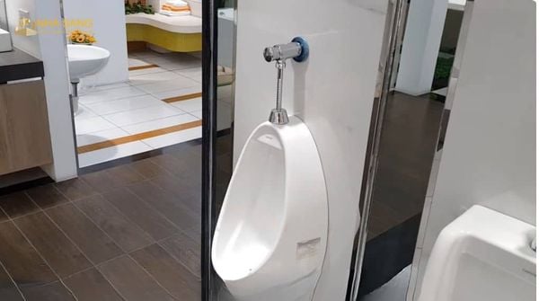 cac loai van xa bon tieu nam - van xa bon tieu nam nut nhan