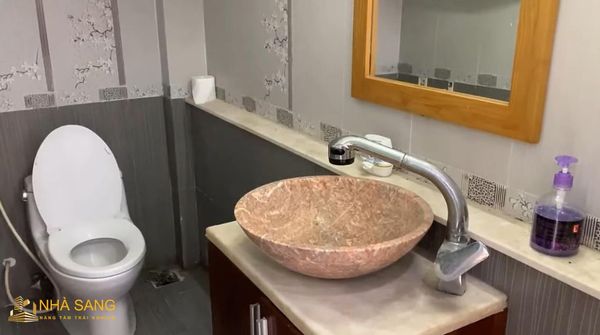 cach bo tri nha ve sinh nho nha tam nho